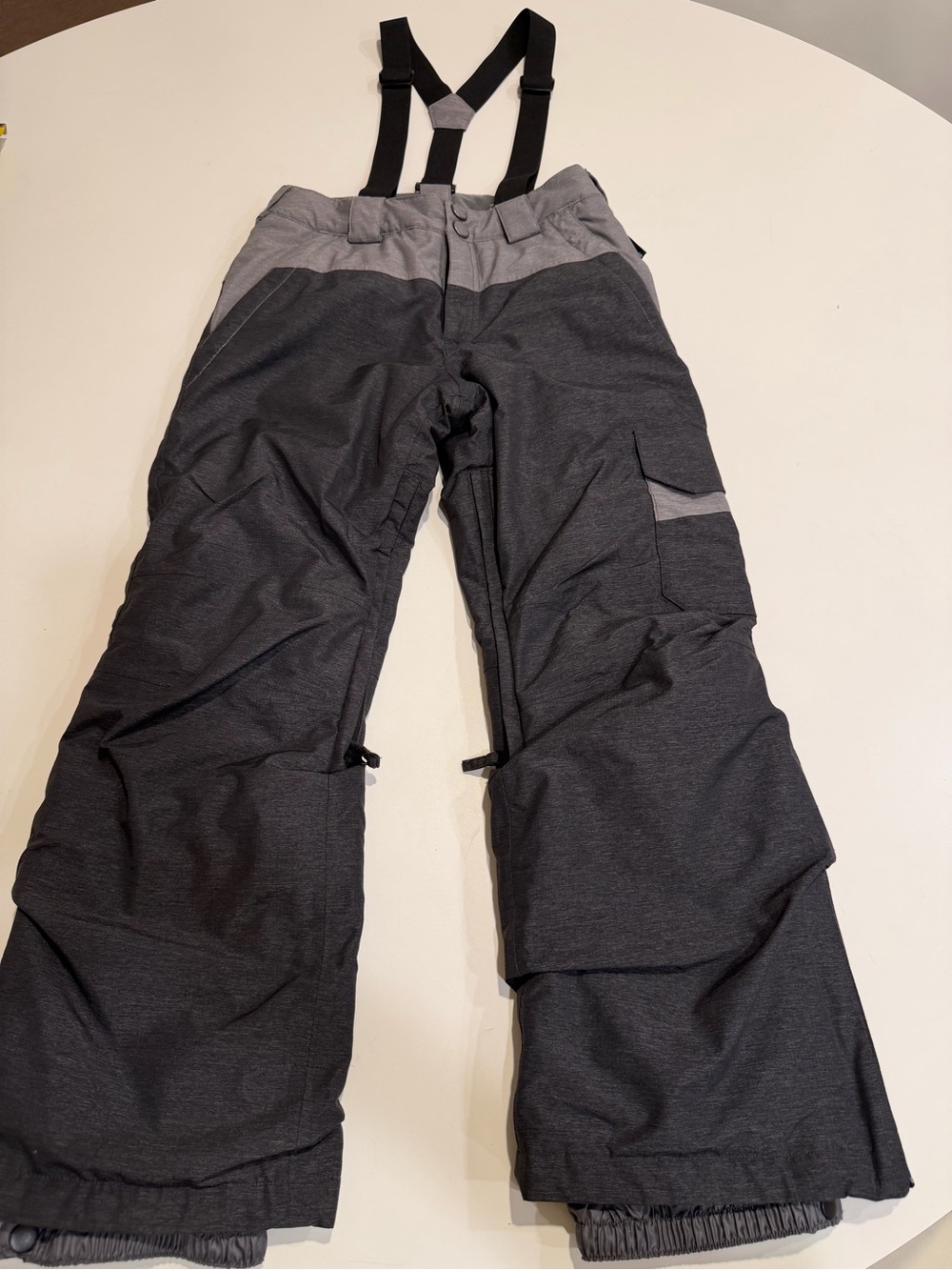 Firefly Aquamax Kids S 7/8 grey insulated ski or snow pants with suspenders